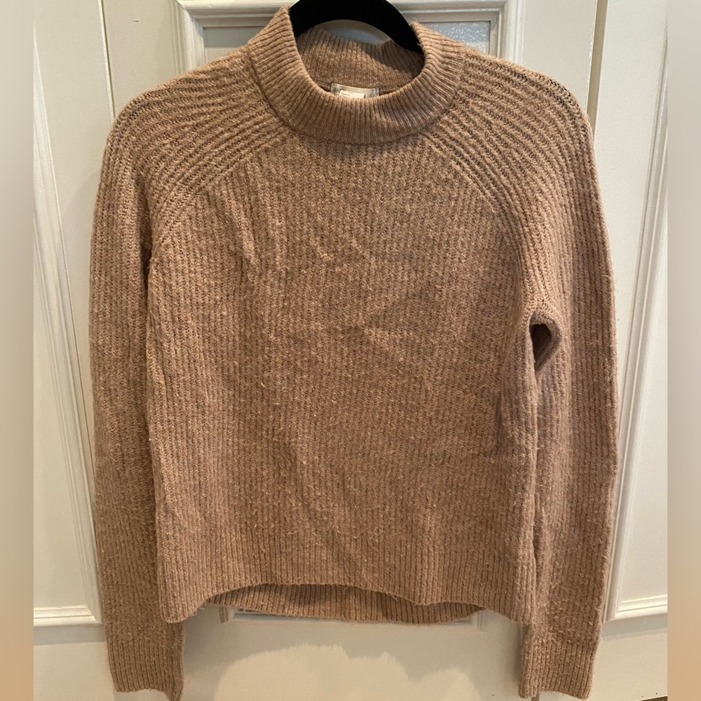 H&M dark blush sweater